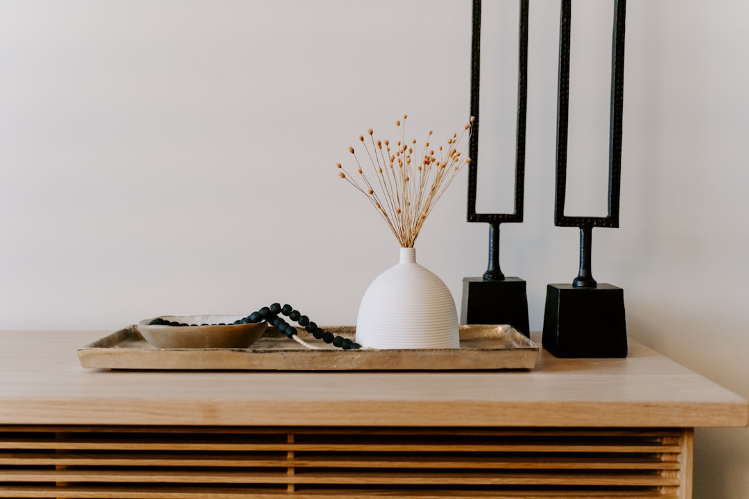 Kunst en Decoratieve Objecten als Stijlelementen